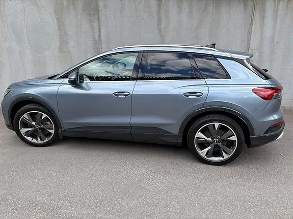 Audi Q4 E-Tron 2023 photo 3