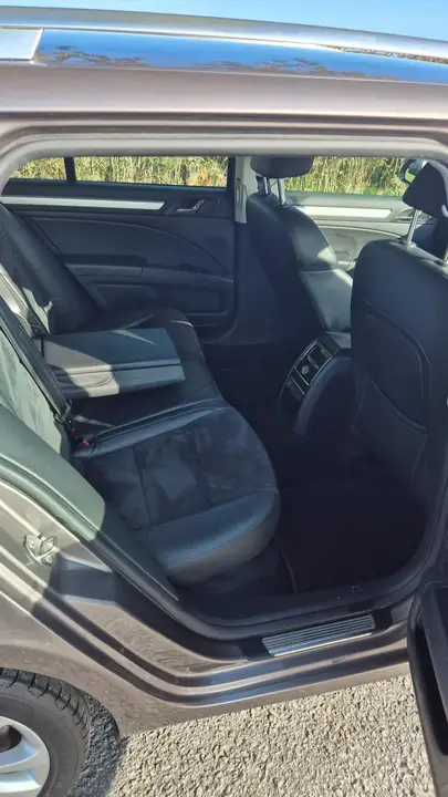 Skoda Superb 2013 photo 5
