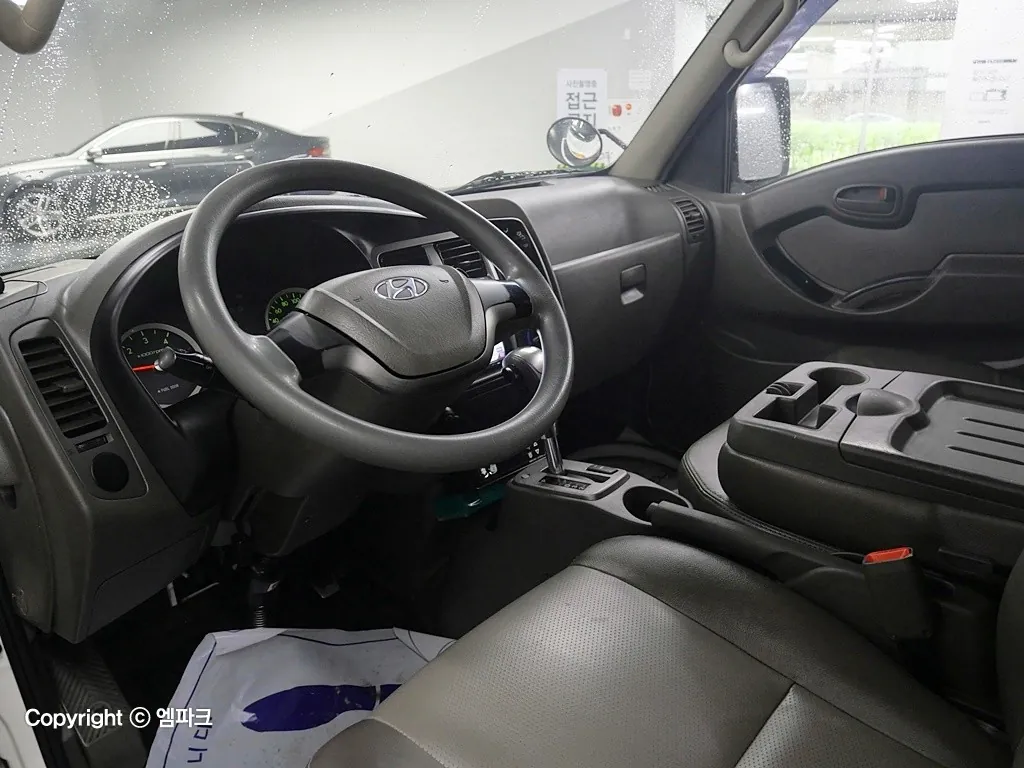 Hyundai Porter 2012 photo 5