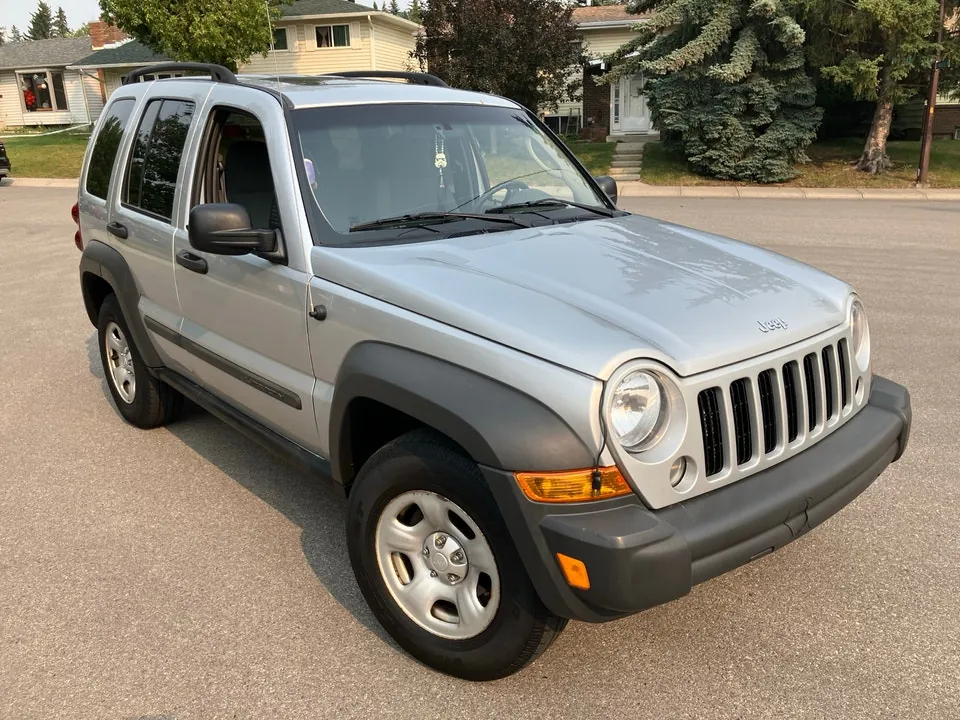 Jeep Liberty 2006 photo 2