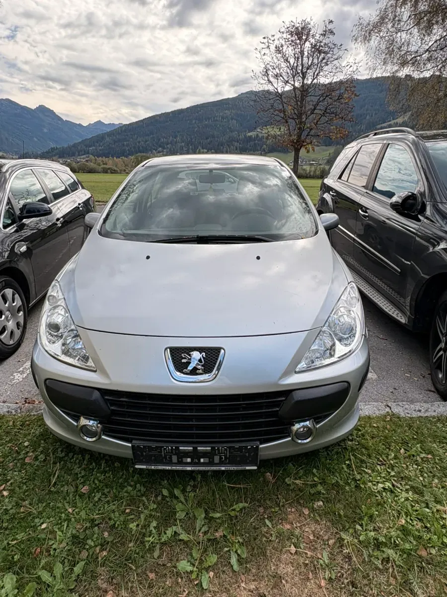 Peugeot 307