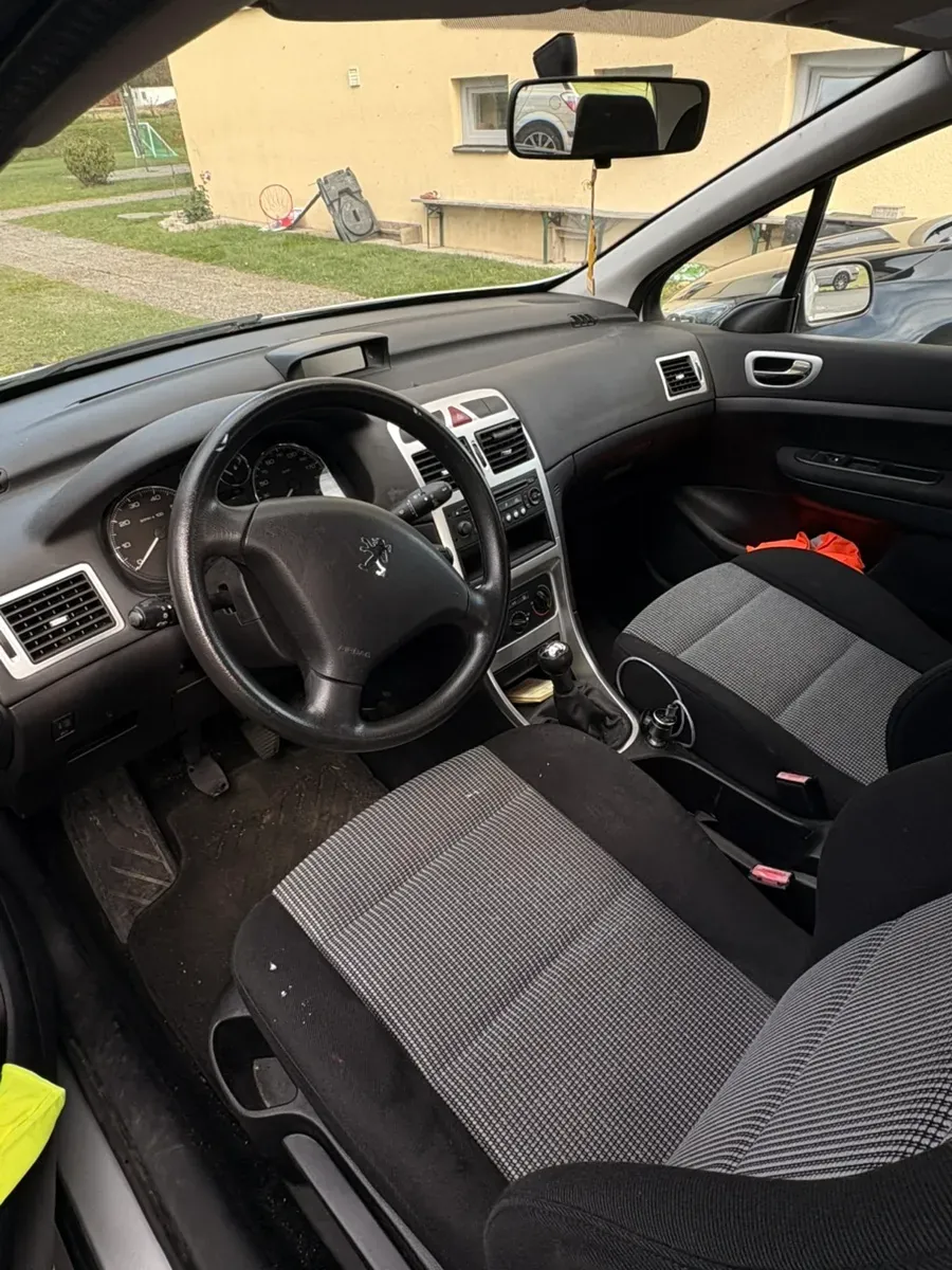 Peugeot 307 2006 photo 3