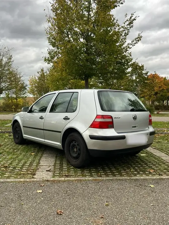 Volkswagen Golf 4