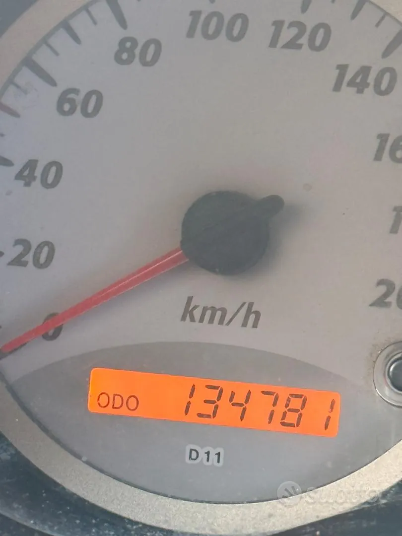 Toyota Rav4 2003 photo 5
