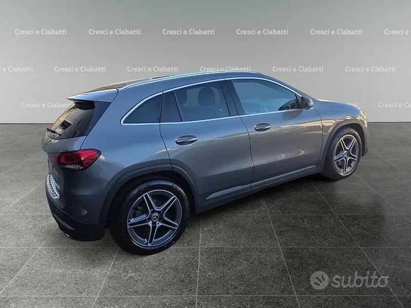 Mercedes-Benz Gla 2023 photo 3