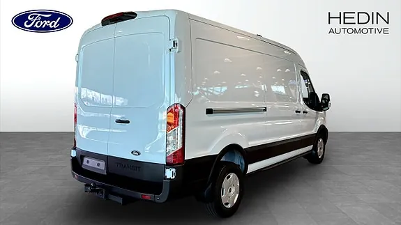 Ford Transit 2026 photo 2