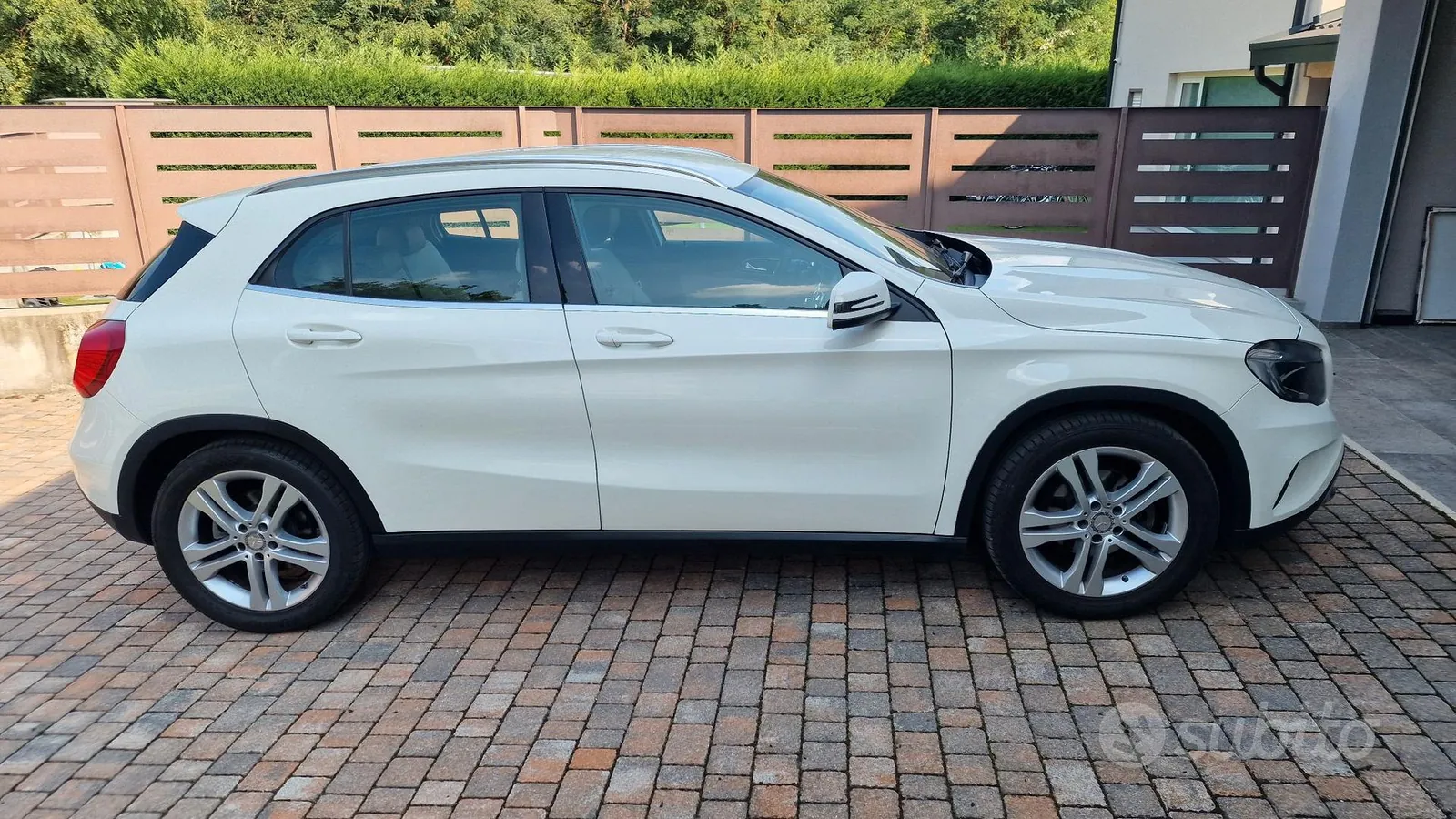 Mercedes-Benz Gla 2016 photo 5