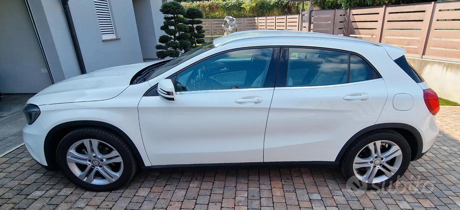 Mercedes-Benz Gla 2016 photo 3