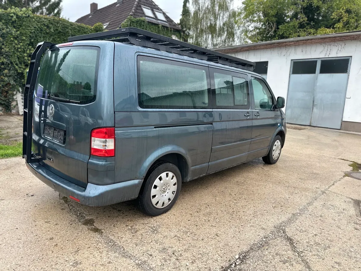 Volkswagen T5 2007 photo 3