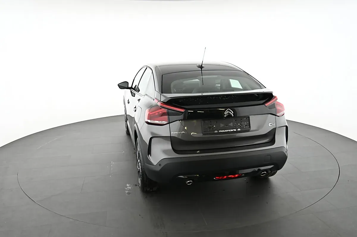 Citroen C4 2023 photo 2