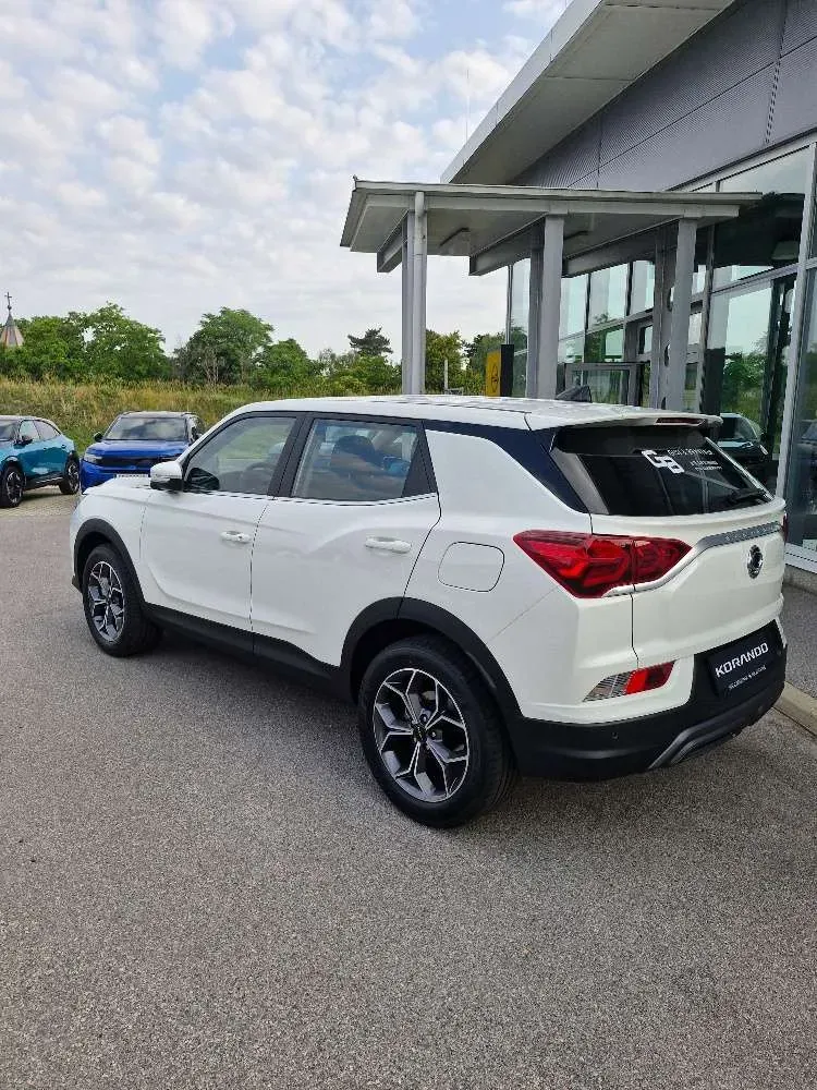 KG Mobility Korando 2025 photo 3