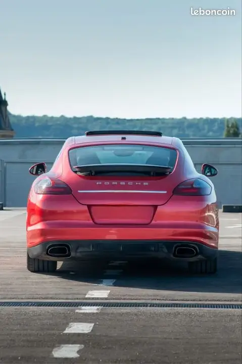 Porsche Panamera 2012 photo 3