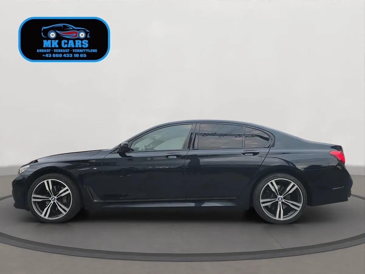 BMW 7 Series 2019 photo 3