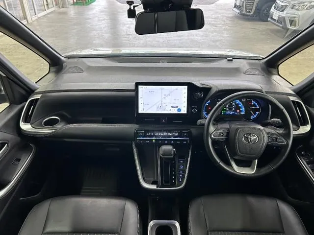 Toyota Corolla Hybrid Sz 2023 photo 3