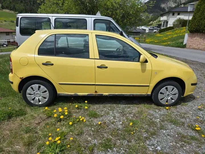 Skoda Fabia 2005 photo 3