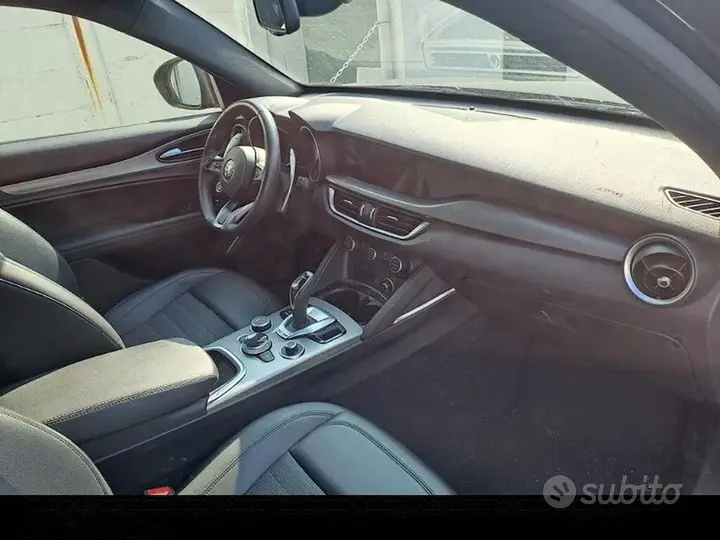 Alfa Romeo Stelvio 2022 photo 5