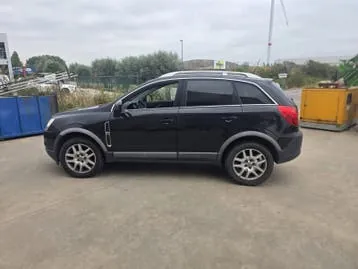 Opel Antara 2012 photo 2