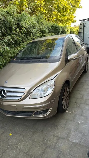 Mercedes-Benz B180Cdi