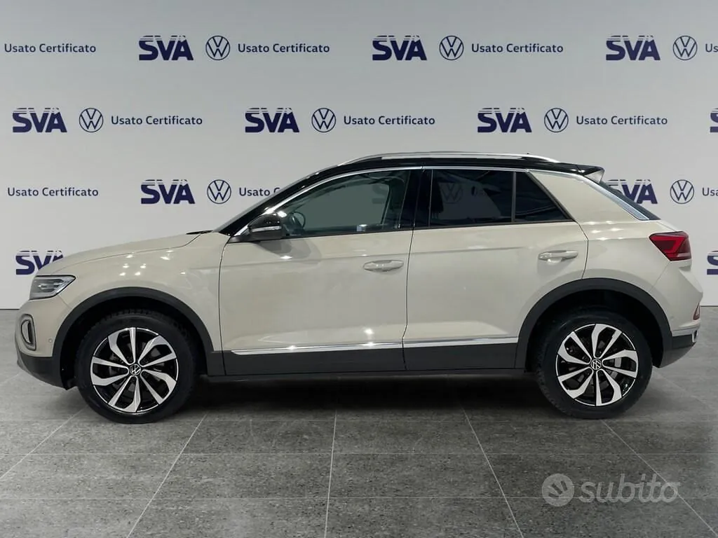 Volkswagen T-Roc 2023 photo 3