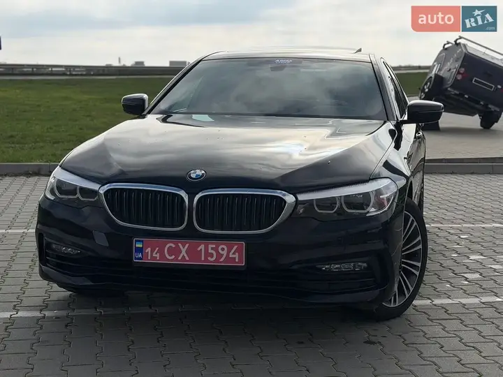 BMW 5 Series 2018 photo 2