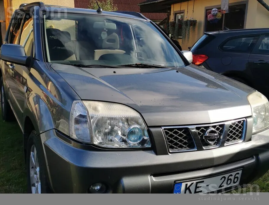 Nissan X-Trail