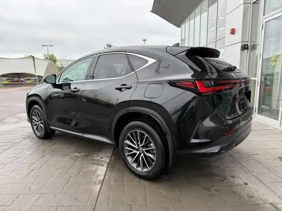 Lexus Nx 2025 photo 2