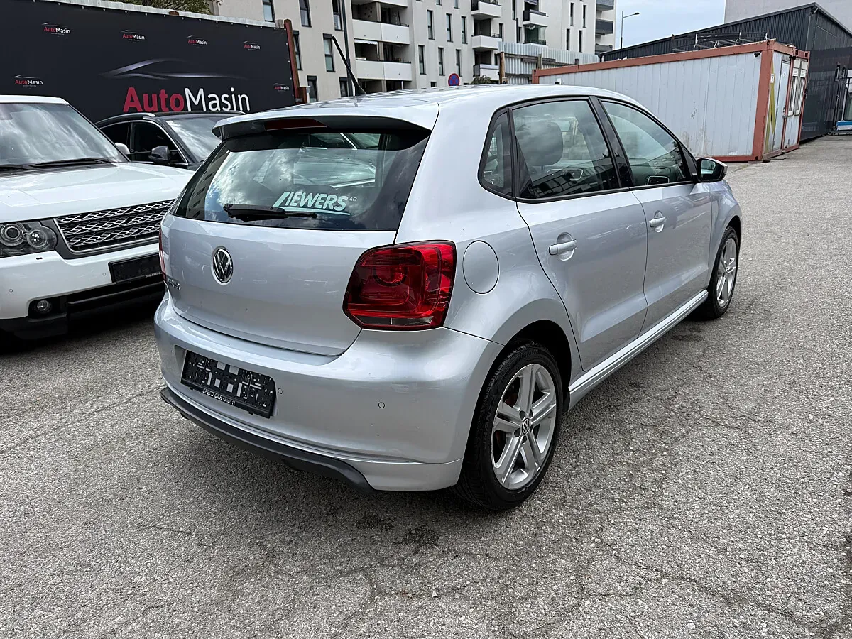 Volkswagen Polo 2013 photo 2