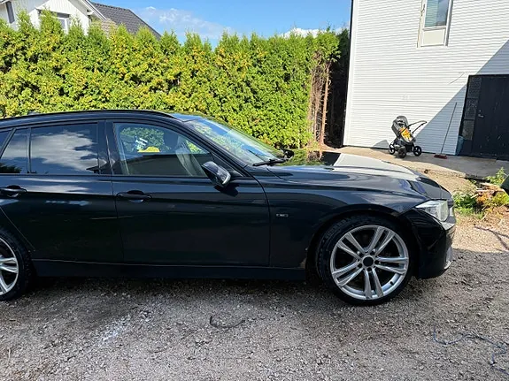 BMW 320D 2012 photo 3