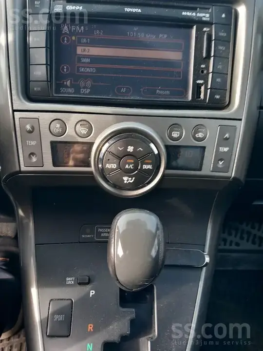 Toyota Corolla Verso 2009 photo 4