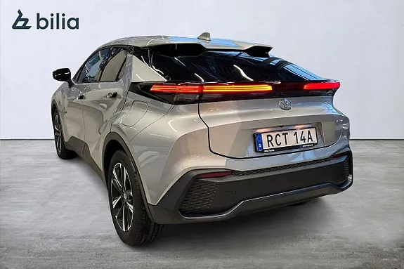 Toyota C-Hr 2026 photo 2