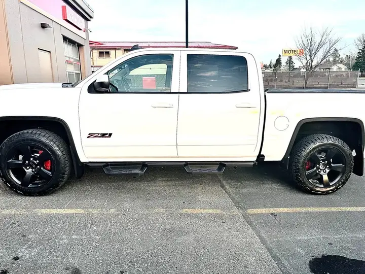 GMC Sierra 1500 2018 photo 2
