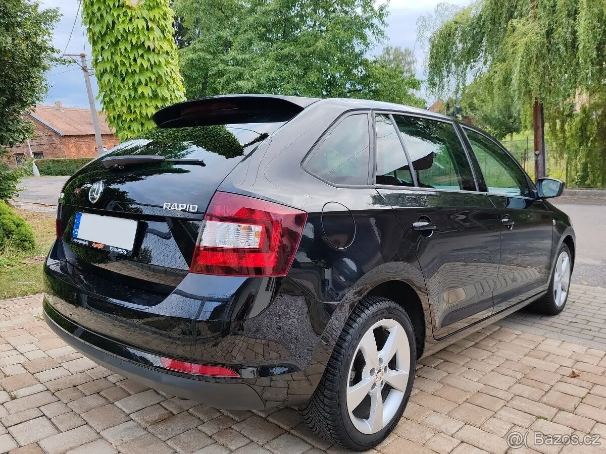 Skoda Rapid photo 4