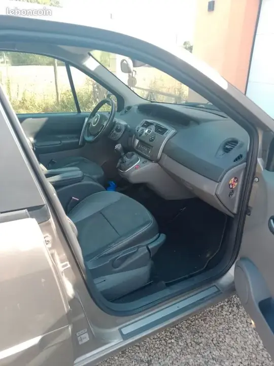 Renault Scenic 2008 photo 3