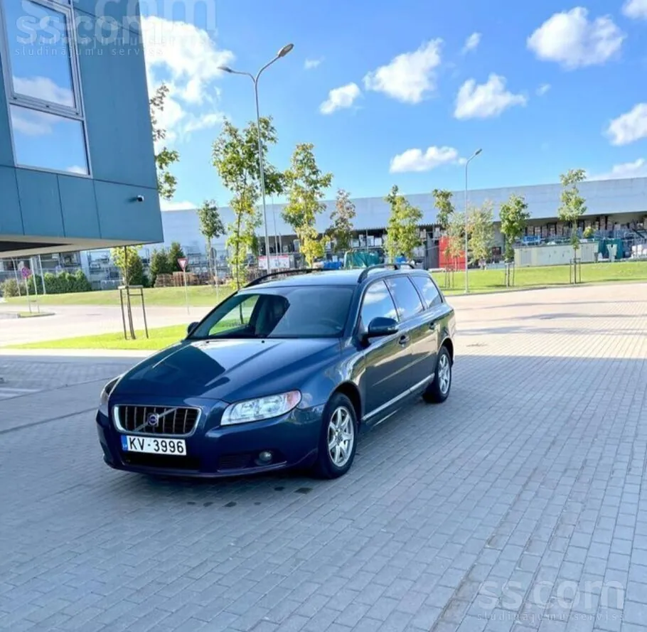 Volvo V70 2009 photo 2
