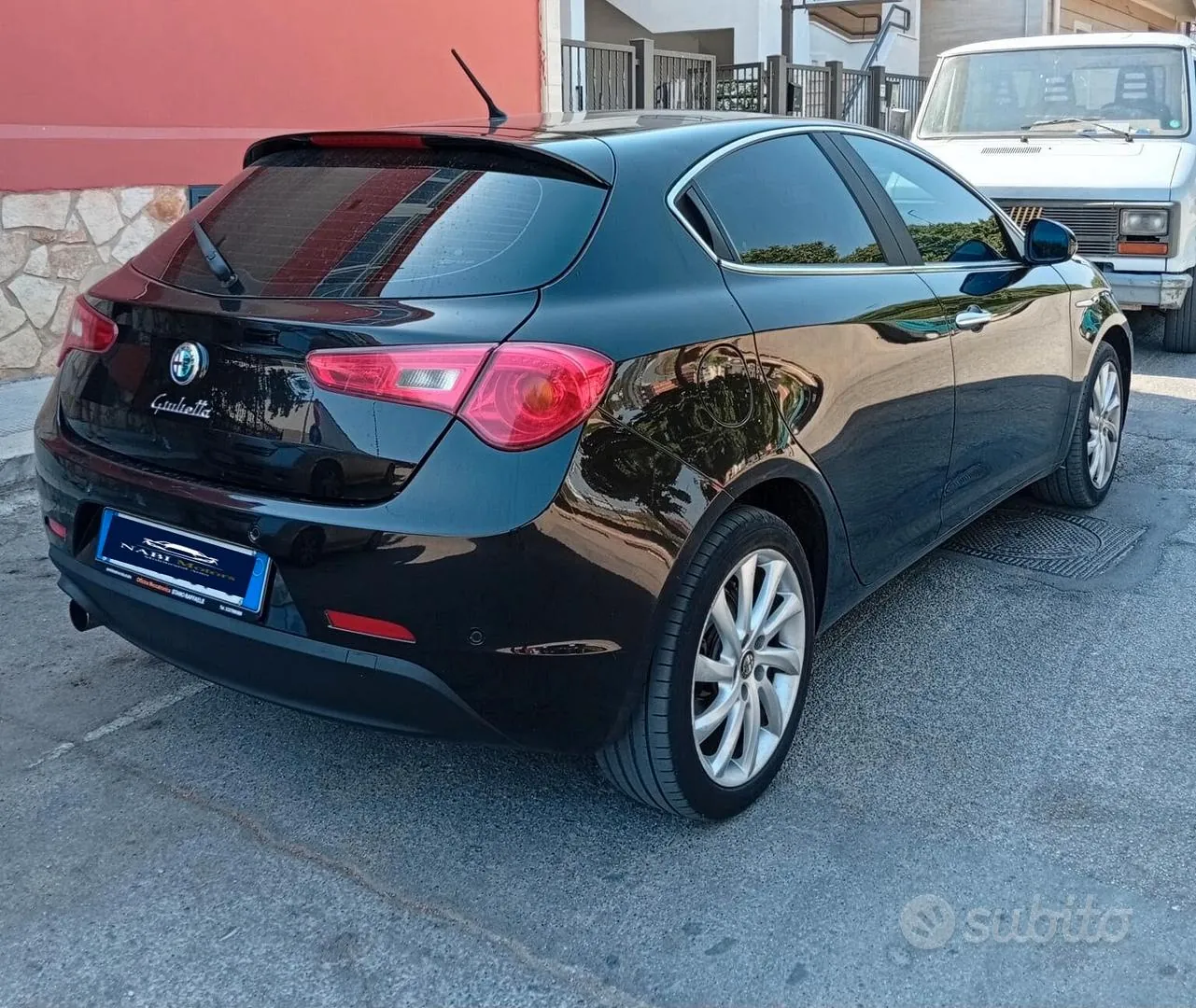 Alfa Romeo Giulietta 2011 photo 4