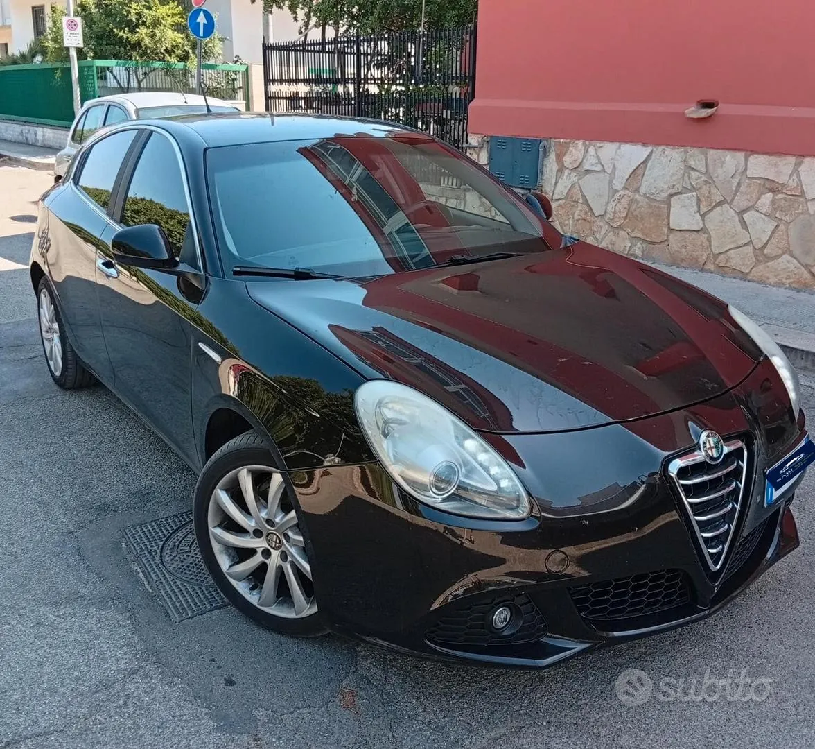 Alfa Romeo Giulietta 2011 photo 3