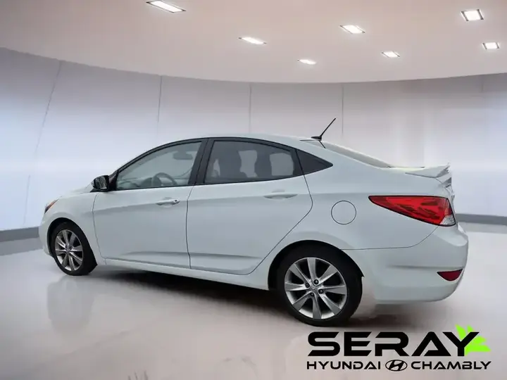 Hyundai Accent 2013 photo 3