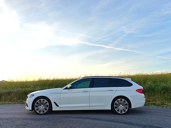 BMW 520D 2018 photo 2