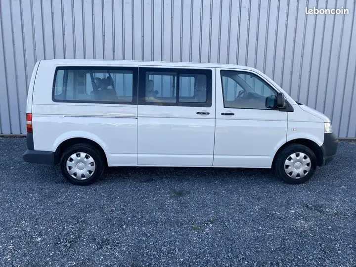 Volkswagen Transporter 2009 photo 5