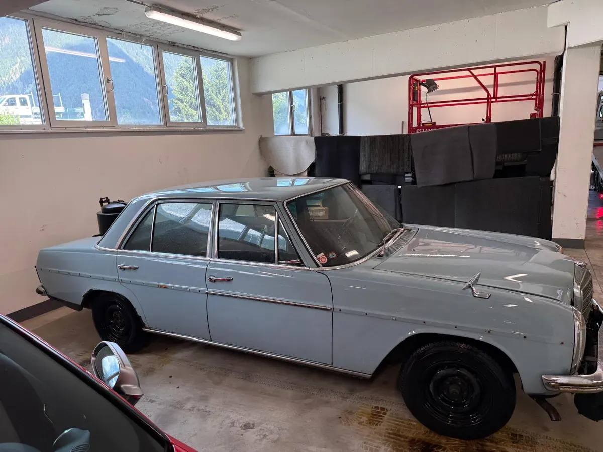 Mercedes-Benz Sonstige