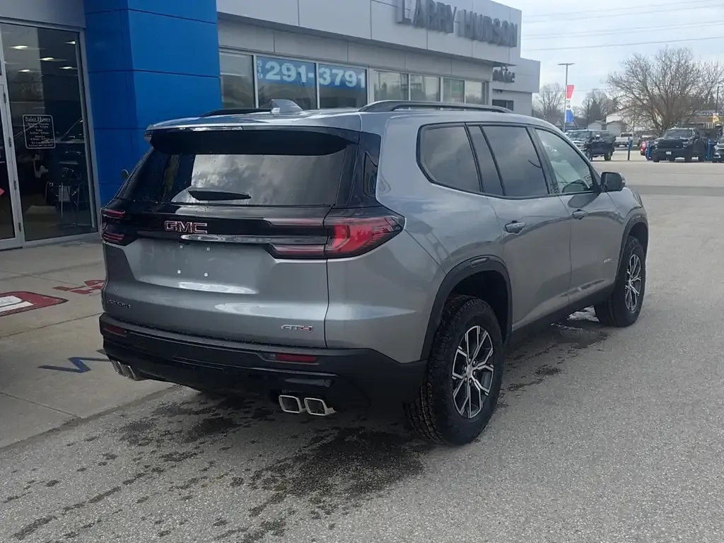 GMC Acadia 2026 photo 3