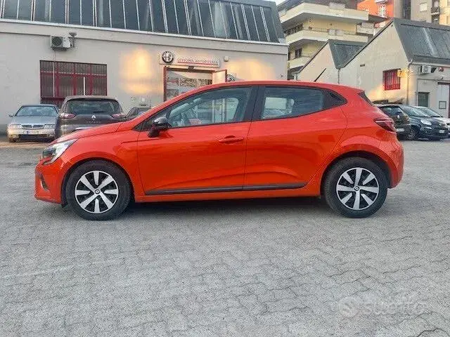 Renault Clio 2023 photo 4