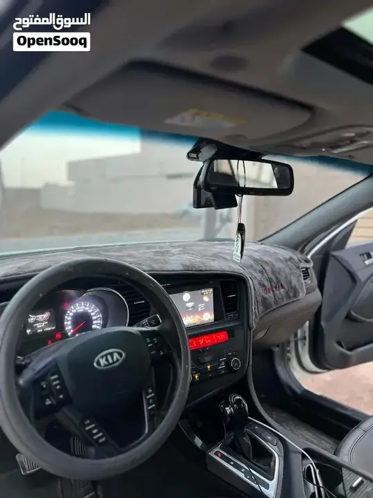 Kia K5 2012 photo 2