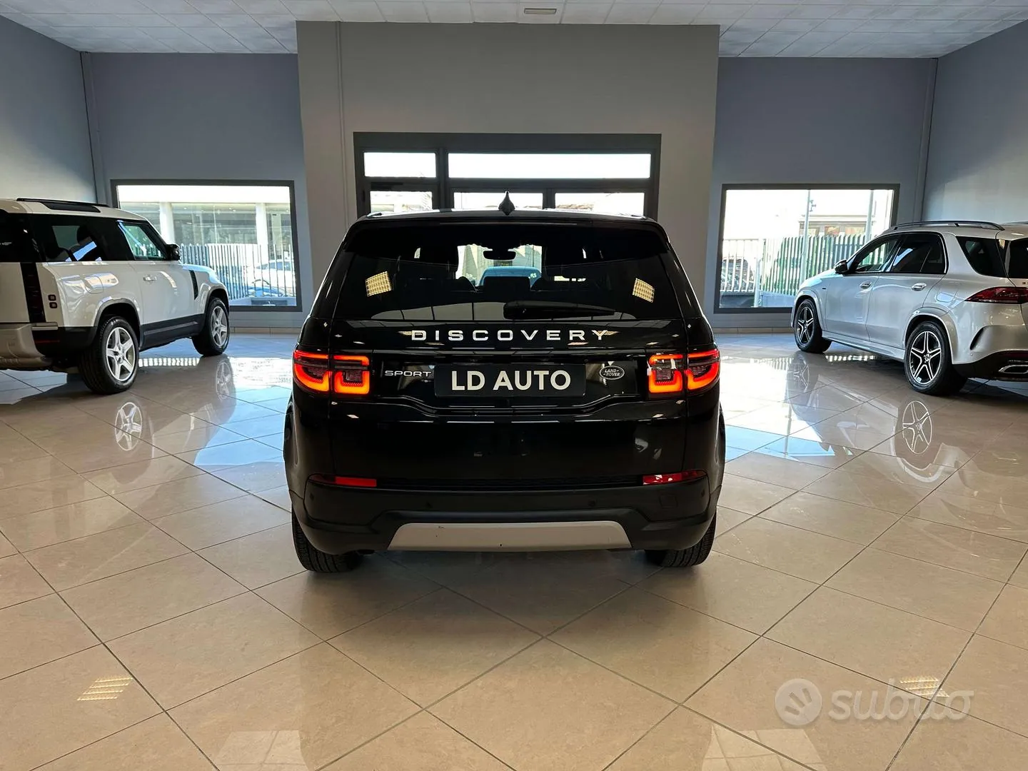 Land Rover Discovery Sport 2020 photo 5