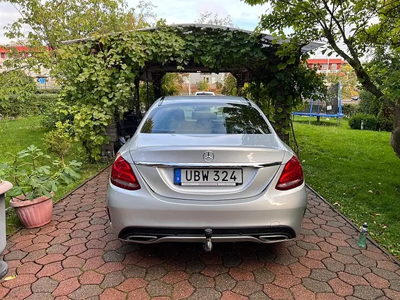 Mercedes-Benz C220 2016 photo 4