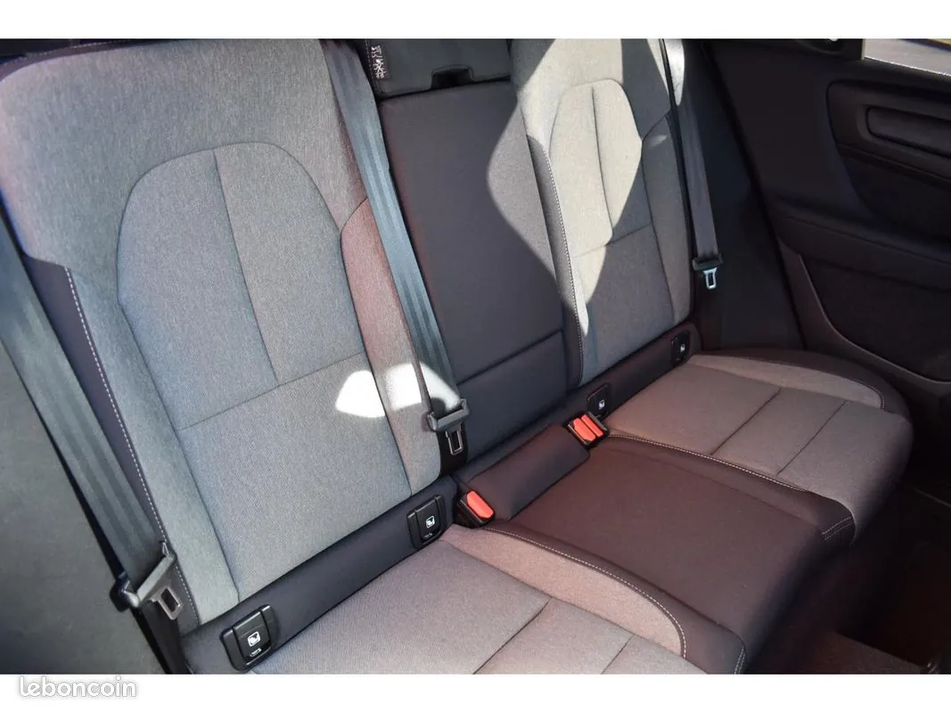 Volvo Xc40 2023 photo 5