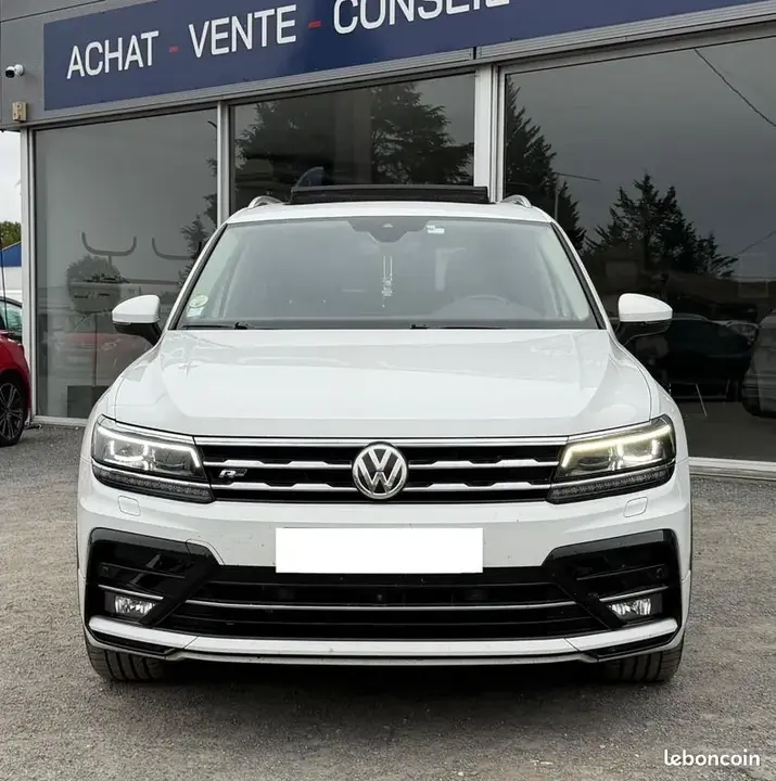 Volkswagen Tiguan 2019 photo 2
