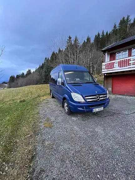Mercedes-Benz Sprinter 311