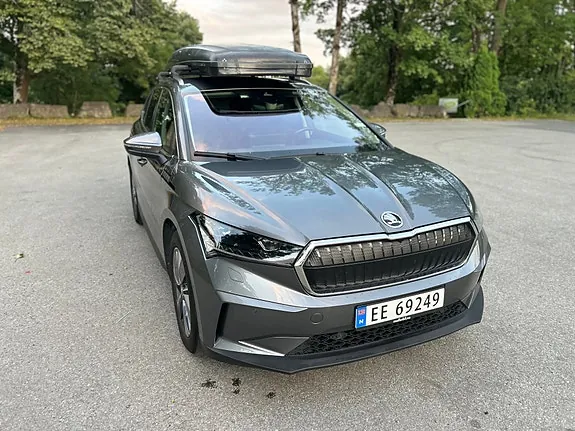 Skoda Enyaq 2022 photo 2