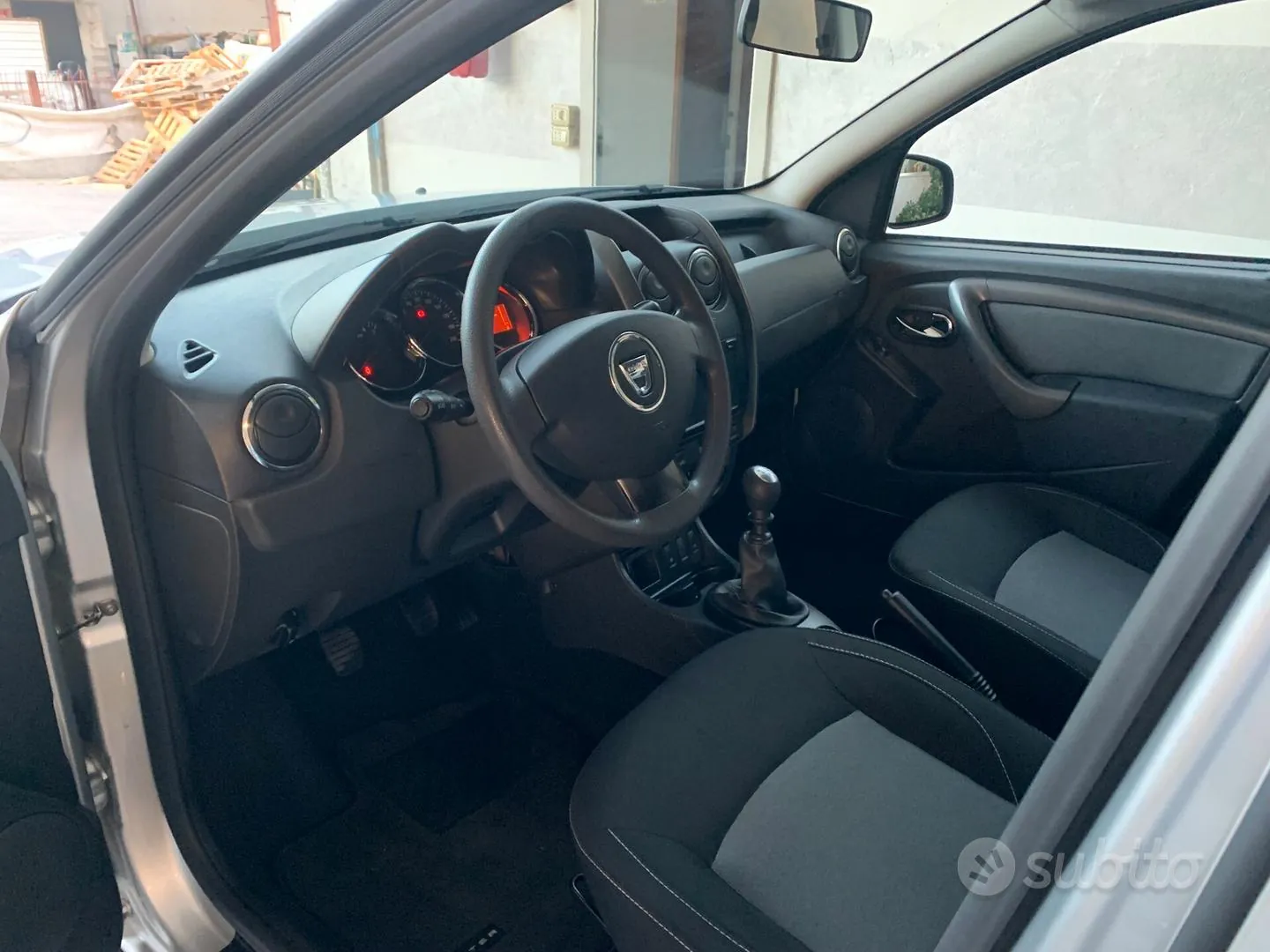 Dacia Duster 2017 photo 4